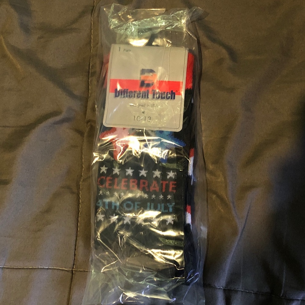 Men’s Black Patriotic Dress Socks - Celebrate 4th of July